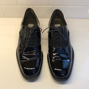 Black tuxedo shoes
